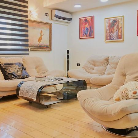 סקופיה Diamond Butterfly Apartment מראה חיצוני תמונה