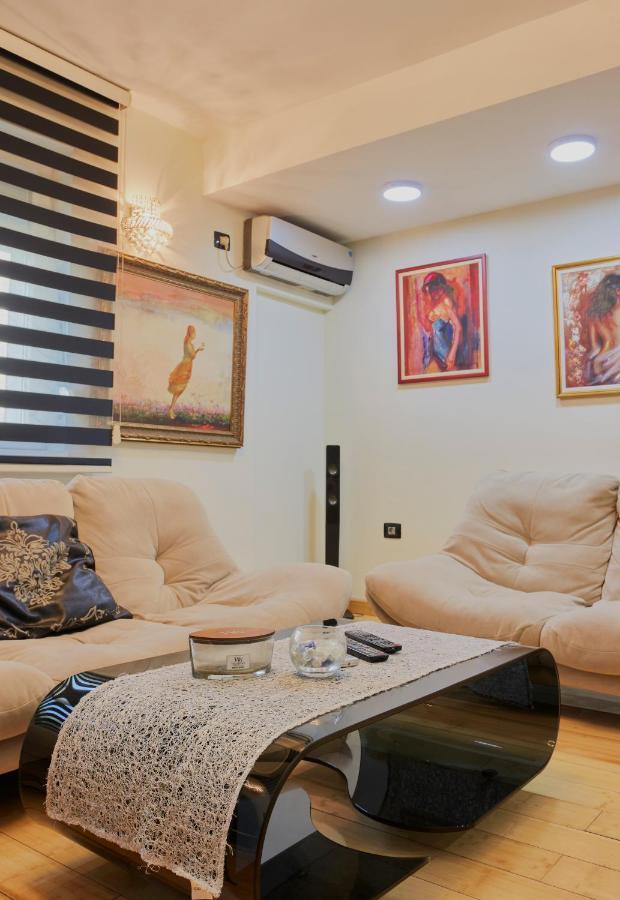 סקופיה Diamond Butterfly Apartment מראה חיצוני תמונה