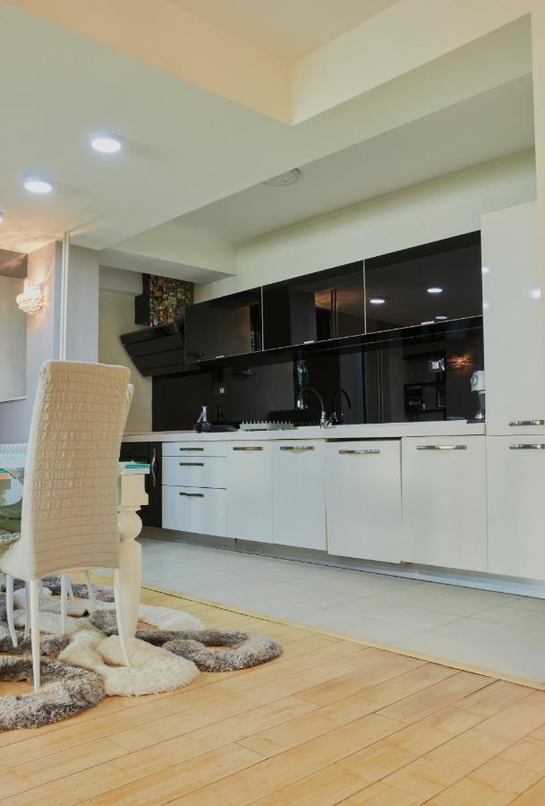 סקופיה Diamond Butterfly Apartment מראה חיצוני תמונה