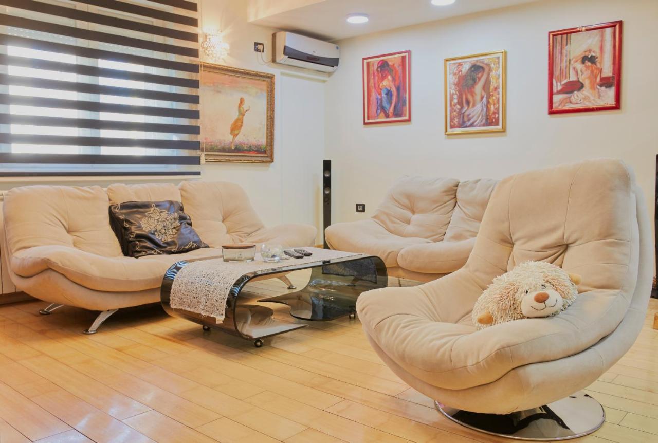 סקופיה Diamond Butterfly Apartment מראה חיצוני תמונה