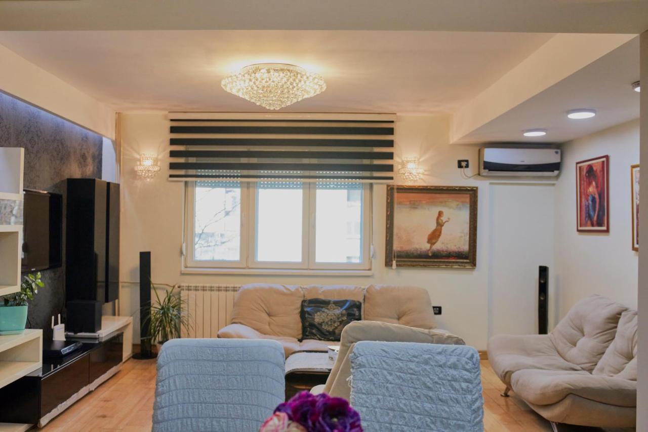 סקופיה Diamond Butterfly Apartment מראה חיצוני תמונה