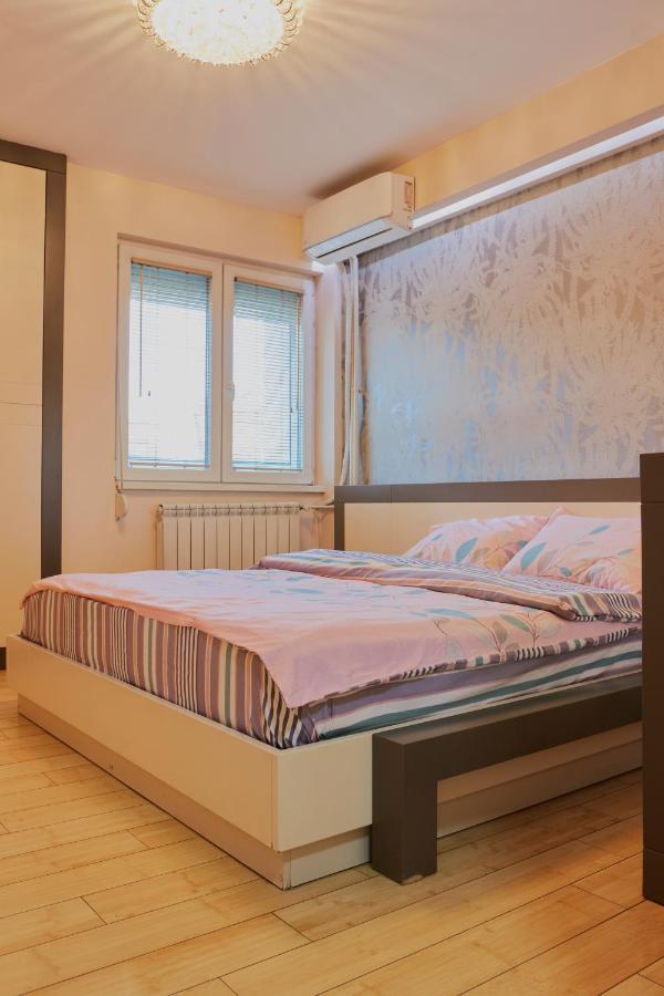 סקופיה Diamond Butterfly Apartment מראה חיצוני תמונה